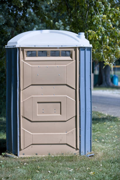 Best Portable restroom trailer rental  in Los Banos, CA